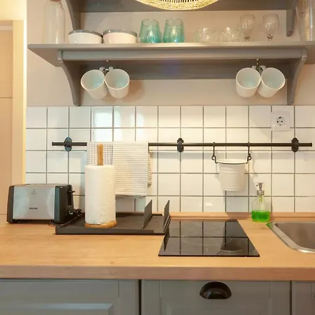 Luciana's Centre Hideout 아파트 *