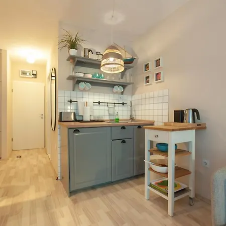 Luciana's Centre Hideout 자다르