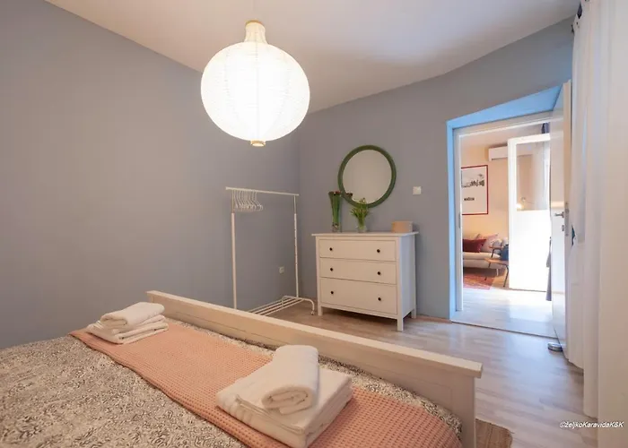 شقة Luciana's Centre Hideout